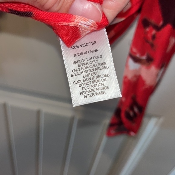 Red floral soft lightweight viscose kimono caftan beachy swimcover boho one size - Picture 5 of 7